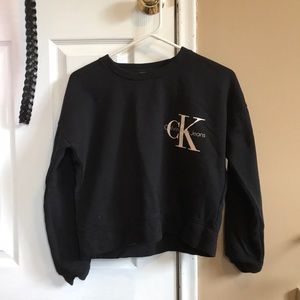 Calvin Klein black long sleep crop top